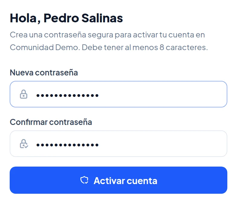 Página Hola, Pedro Salinas: Crea una contraseña segura para activar tu cuenta en Comunidad Demo. Campos Nueva contraseña y Confirmar contraseña, y el botón Activar cuenta.