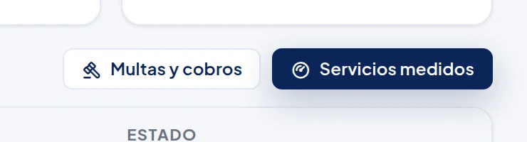 Arriba de la tabla de Gastos Comunes, los botones Multas y cobros y Servicios medidos.