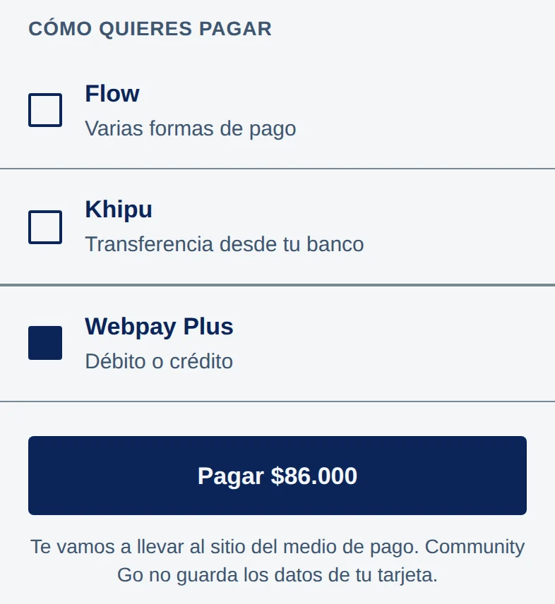 Cómo quieres pagar: Flow, Khipu y Webpay Plus. Webpay Plus tiene el cuadrito relleno. Abajo, el botón Pagar $86.000.